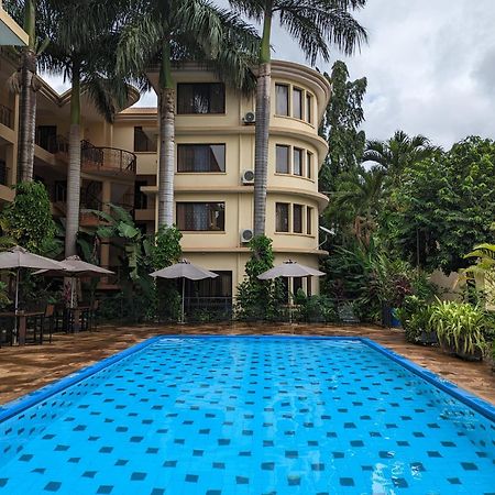 Parkview Inn Moshi Bagian luar foto