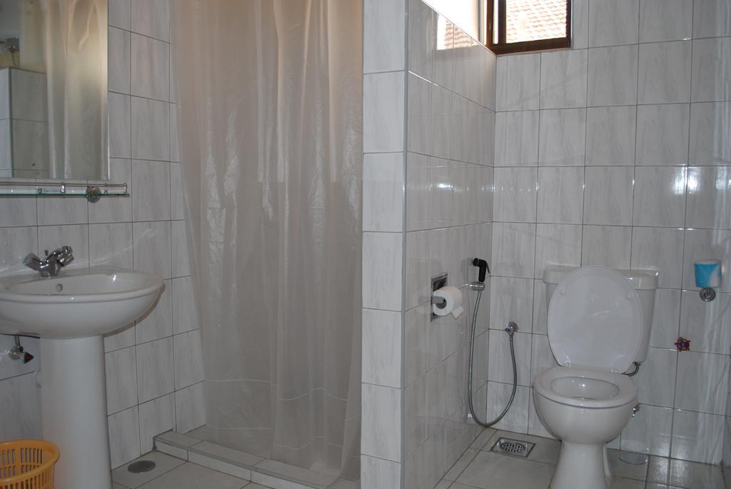 Parkview Inn Moshi Ruang foto